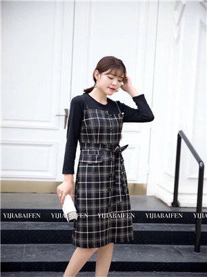 W906818A28依姿都女两件套连衣裙MD