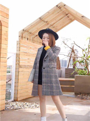 W35558818彩蝶2店女呢外套MD