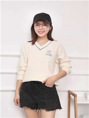 W6540869靓裳女套头毛衣MD