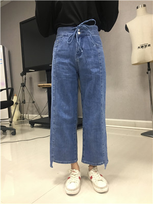 W3604377朵信女牛仔九分裤(爱衣服)MD