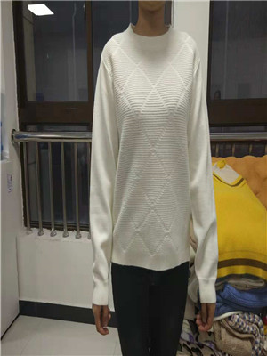 W671118089靓丽名裳12针女套头毛衣MD