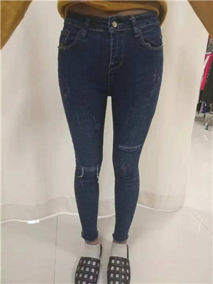 W31582197 舒馨靓女牛仔长裤HH
