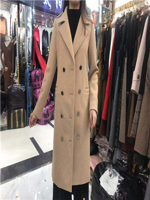 W35558843彩蝶2店女中长款外套(呢料)MD