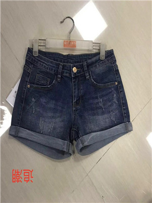 W00221900女牛仔三分裤MD