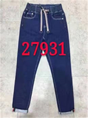 W604527931女牛仔微弹九分裤MD