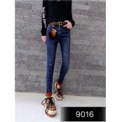W31589016舒馨靓女牛仔长裤(加绒)MD