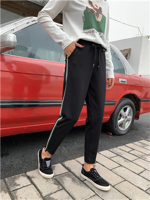 W30442389女休闲针织长裤HH