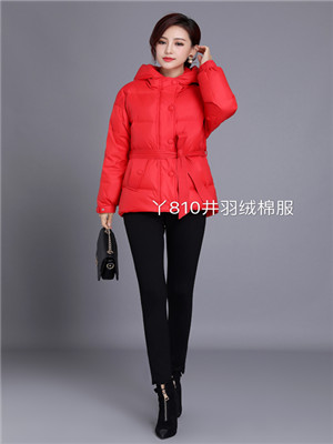 W9005Y810女加厚羽绒外套HH