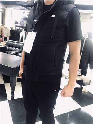 W04121779特价男马夹MD