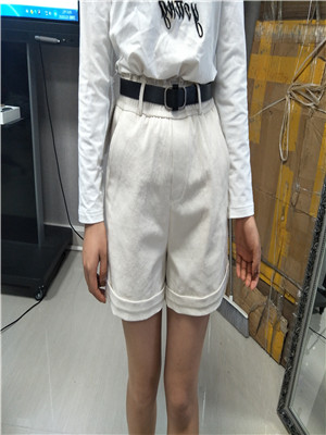 W368919020女休闲三分裤MD