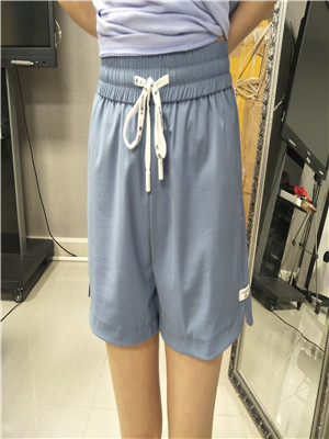 W629615081女休闲三分裤MD