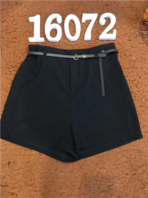 W629616072女休闲三分裤HH