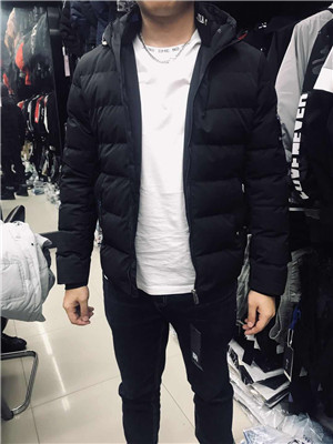 W81138882 特价男加厚外套MD