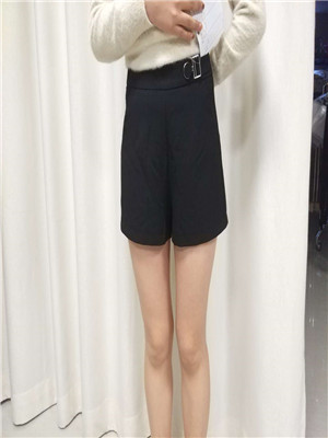 W36899010女休闲三分合体裤MD
