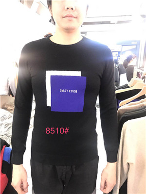 W17678510 特价男毛衣MD