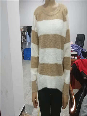 W67575143T特价女套头毛衣MD