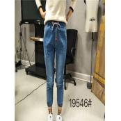 W675319546女牛仔八分合体裤MD
