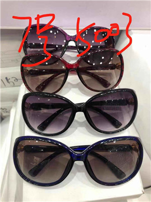 W14235003 女墨镜MD
