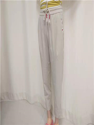 W62038980女休闲八分裤MD