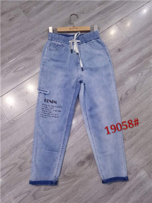 W906919058C女牛仔九分裤MD