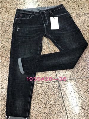 W05211955 男牛仔长裤HH