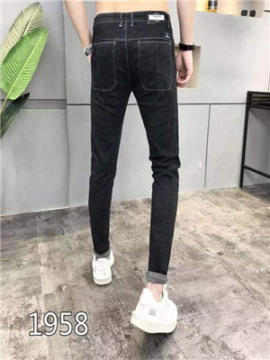 W05211958 男牛仔长裤HH