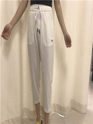 W62037223女休闲七分裤MD
