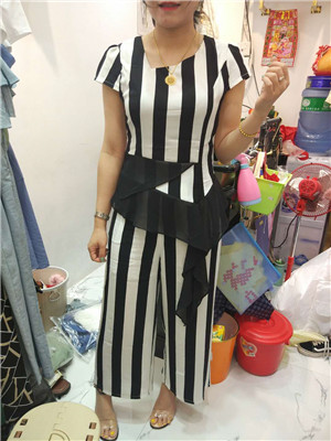 W37221912C女套装HH