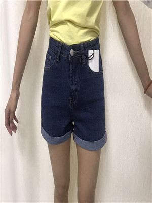 W052112397B女牛仔三分裤HH