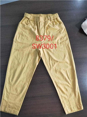 W62038379B女休闲八分裤MD