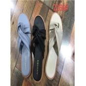 W37702269 女平底休闲拖鞋MD
