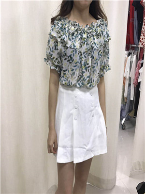 W901319175 C女夏季套裙HH