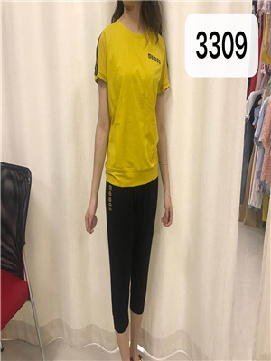 W35633309-1特价女运动套装MD