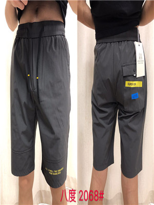 W80082068 特价男休闲五分裤MD