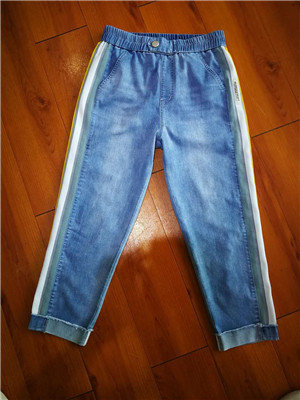 W35605143C女牛仔九分裤MD