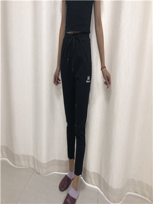 W30442816 女休闲九分裤MD