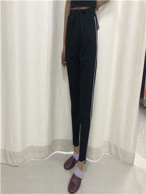 W30442832 女休闲九分裤MD