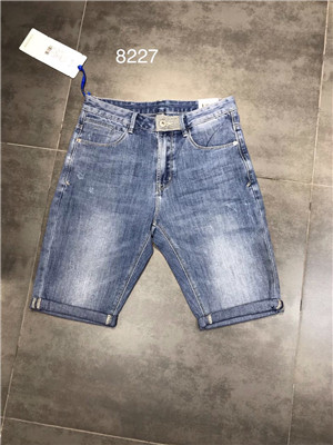W38028227 男牛仔中裤MD