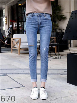 W6753670女牛仔长裤MD
