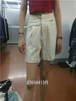 W62038369 特价女休闲三分裤MD