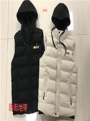 W04128196 男马夹MD