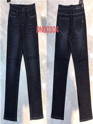 W198000304 男商务牛仔长裤MD