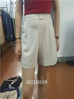 W62038523特价女休闲三分裤MD