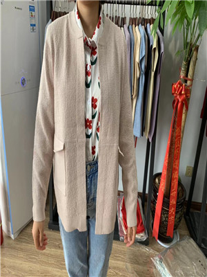 W68126756-1特价女开衫毛衣MD