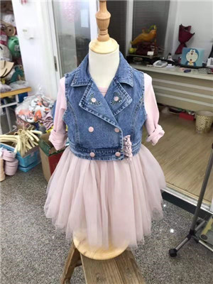 W6417912女中童秋季两件套裙MD