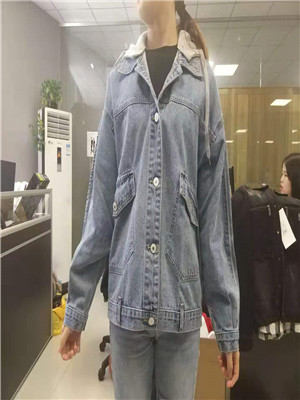 W37212908女牛仔外套MD