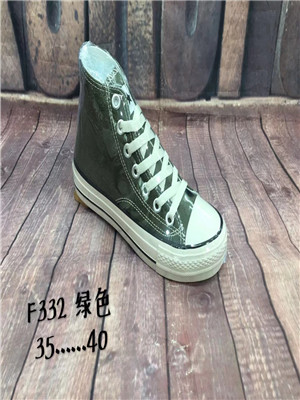 W3380F332 女运动鞋MD