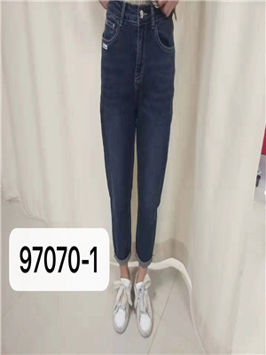 W150797070-1 女牛仔九分裤MD