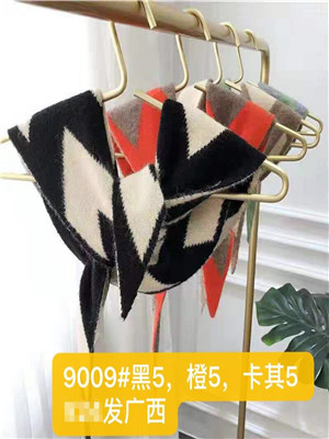 W36659009 女围巾MD