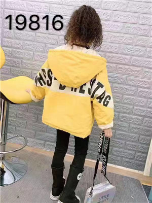 W687419816女中童外套MD